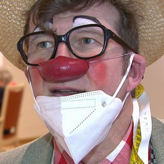 Dietmar Bertram - Clown-Doktor in Krankenhäusern und Altenheimen
