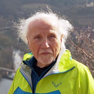 Auch mit 82 Jahren ist Hans Loser noch immer aktiv und begeisterter Mountainbiker.
