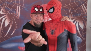 Claudio Cantali aus Speyer mit seinem Lieblings-Superheld Spider-Man