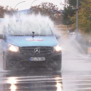 Fahrtraining bei Nässe