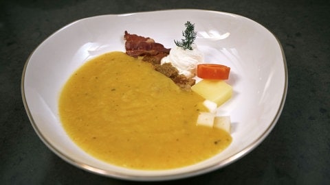 Kartoffelsuppe mit Croutons