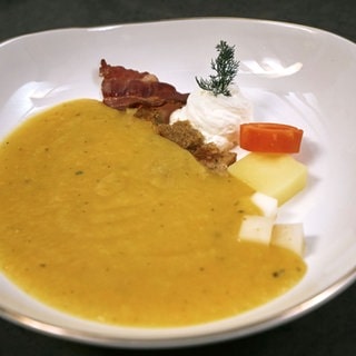 Kartoffelsuppe mit Croutons