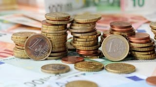 Viele Banken wollen aktuell die Zustimmung ihrer Kunden zur Gebührenerhöhung erhalten.