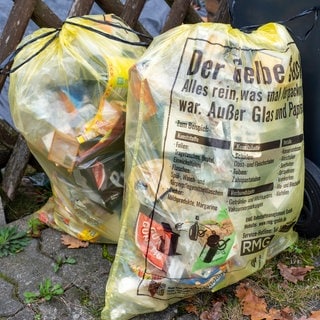 Das Kunststoff-Durcheinander im gelben Sack sorgt für Probleme beim Recycling. 